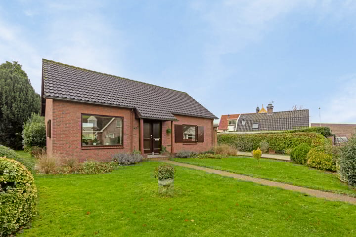 Foto 1 van Emmastraat 4