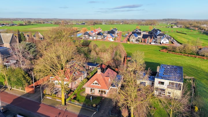 Foto 2 van van Dongenstraat 6