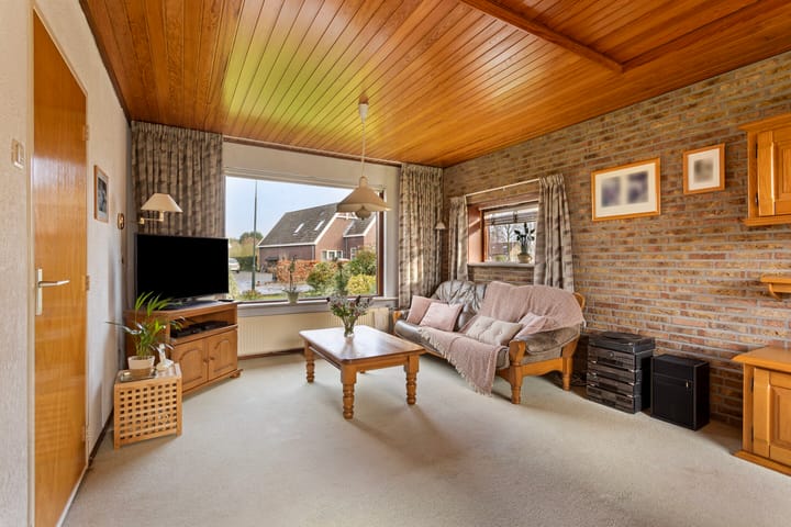 Foto 10 van Emmastraat 4