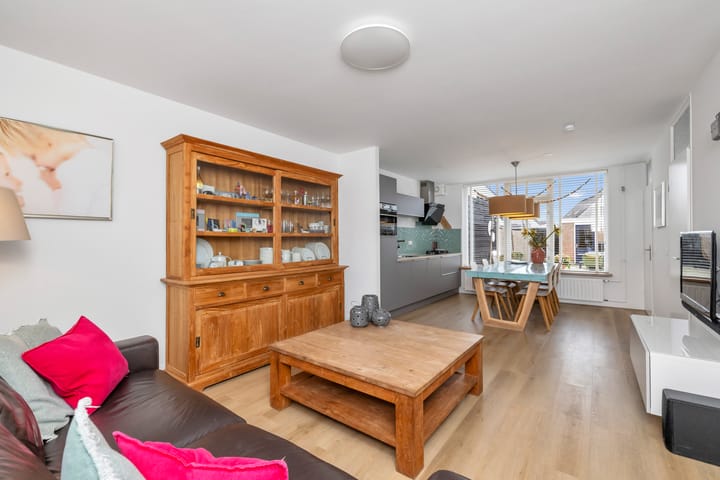 Foto 2 van Manusveert 41