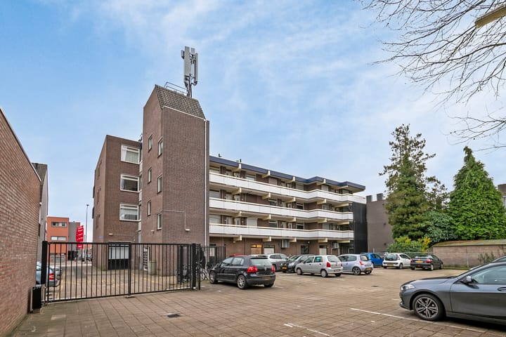 Photo 21 of Aalsterweg 132-A