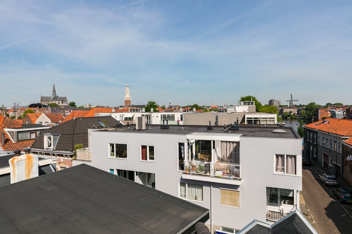 Bekijk foto 4 van Spaarnwouderstraat 144