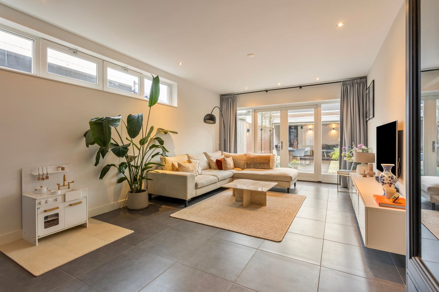 Photo 4 of Van Goorstraat 31