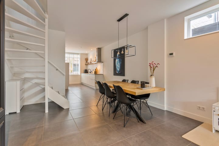 Foto 9 van Van Goorstraat 31