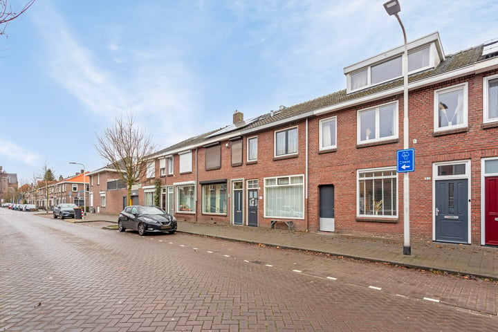 Bekijk foto 33 van Van Goorstraat 31