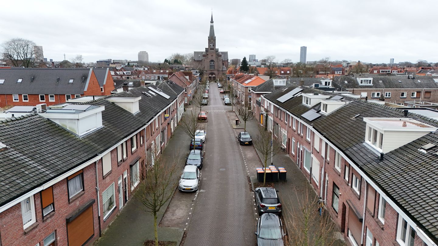 Photo 34 of Van Goorstraat 31