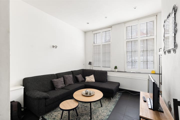 Photo 2 of Glacisstraat 21