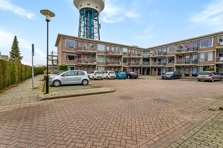 Photo 2 of Watertorenstraat 50