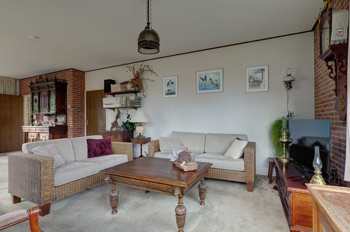 Photo 10 of Mounewei 17