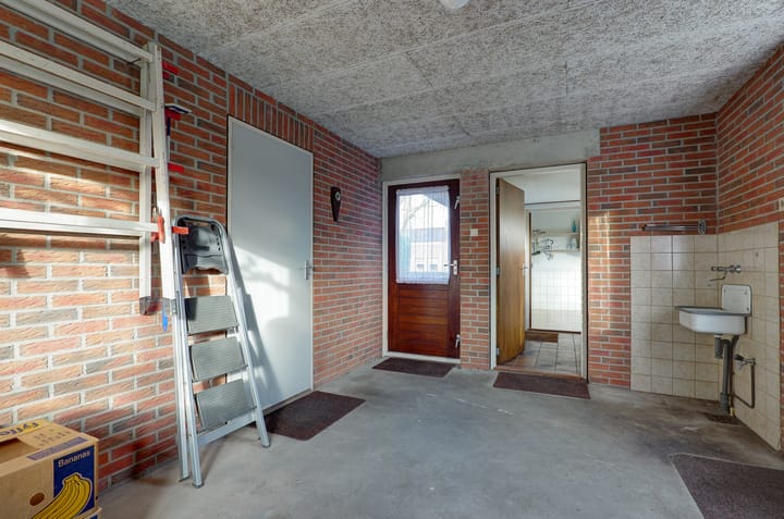 Photo 26 of Mounewei 17