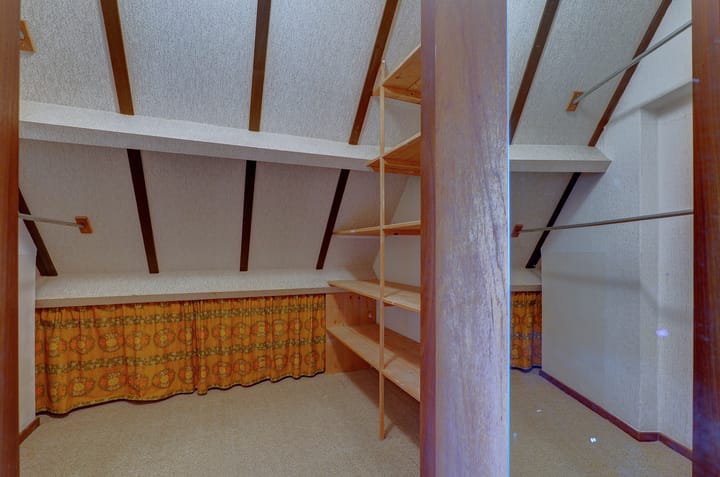 Photo 39 of Mounewei 17