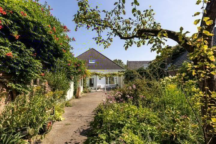 Photo 44 of Zuiderzeestraatweg 491