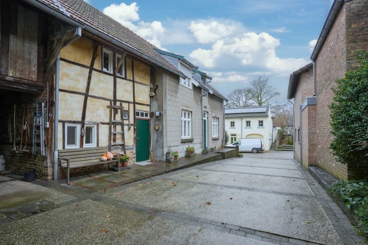 Photo 31 of Dorpsstraat 140