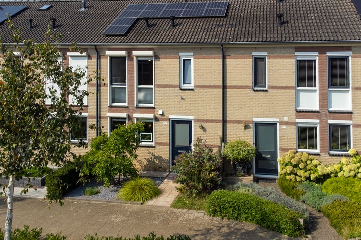 Bekijk foto 1 van Vormerijstraat 40-B