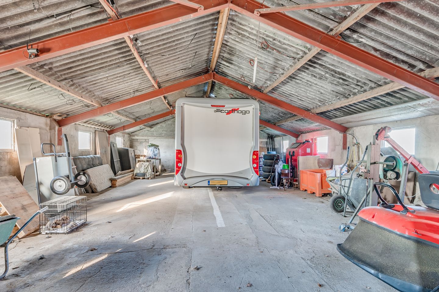 Photo 44 of Americaanseweg 108