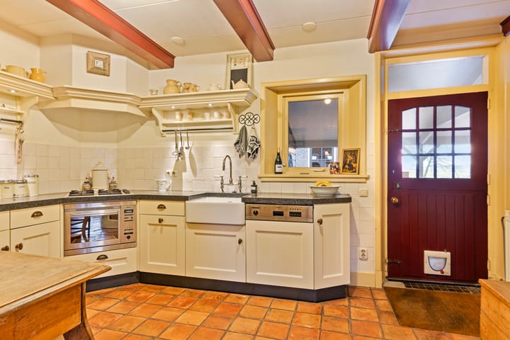 Foto 17 van Middelie 82