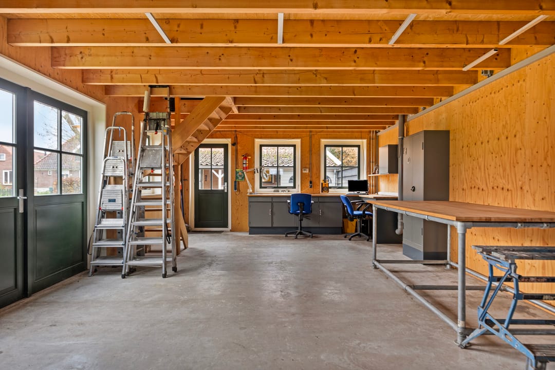 Photo 38 of Middelie 82