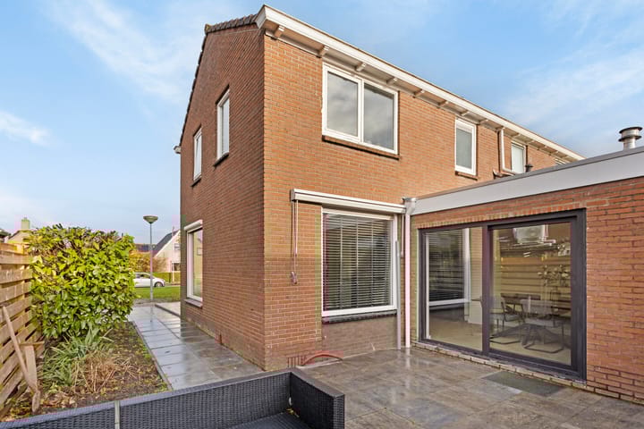 Foto 34 van Lindelaan 4