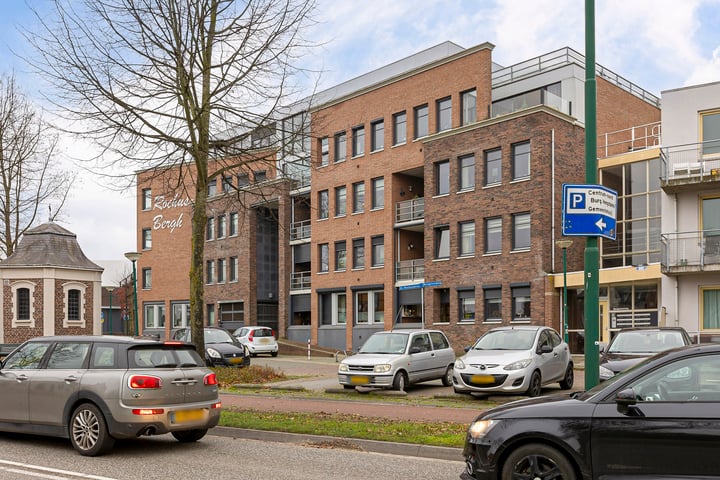 View photo 3 of Sint Rochusstraat 7