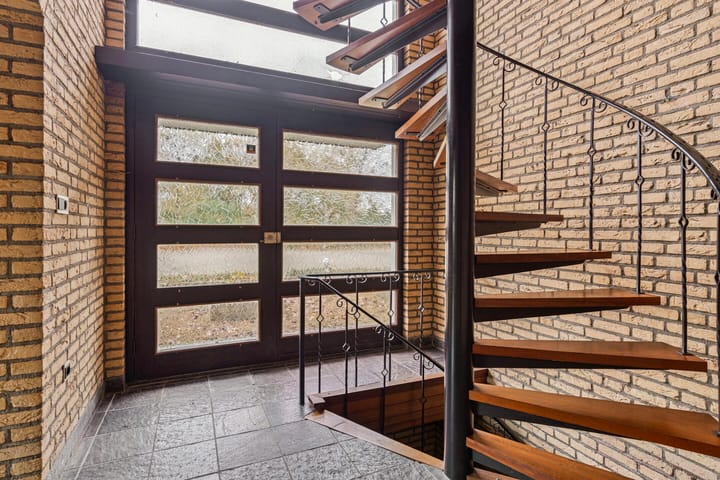 Foto 3 van Woeziksestraat 94