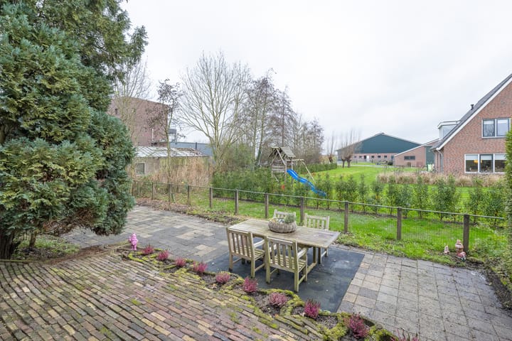 Foto 36 van Dorpstraat 46-A