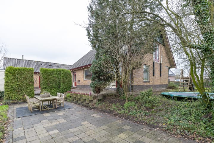 Foto 37 van Dorpstraat 46-A