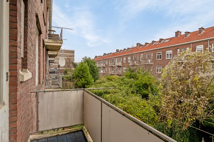 Foto 15 van Tapuitstraat 22-B