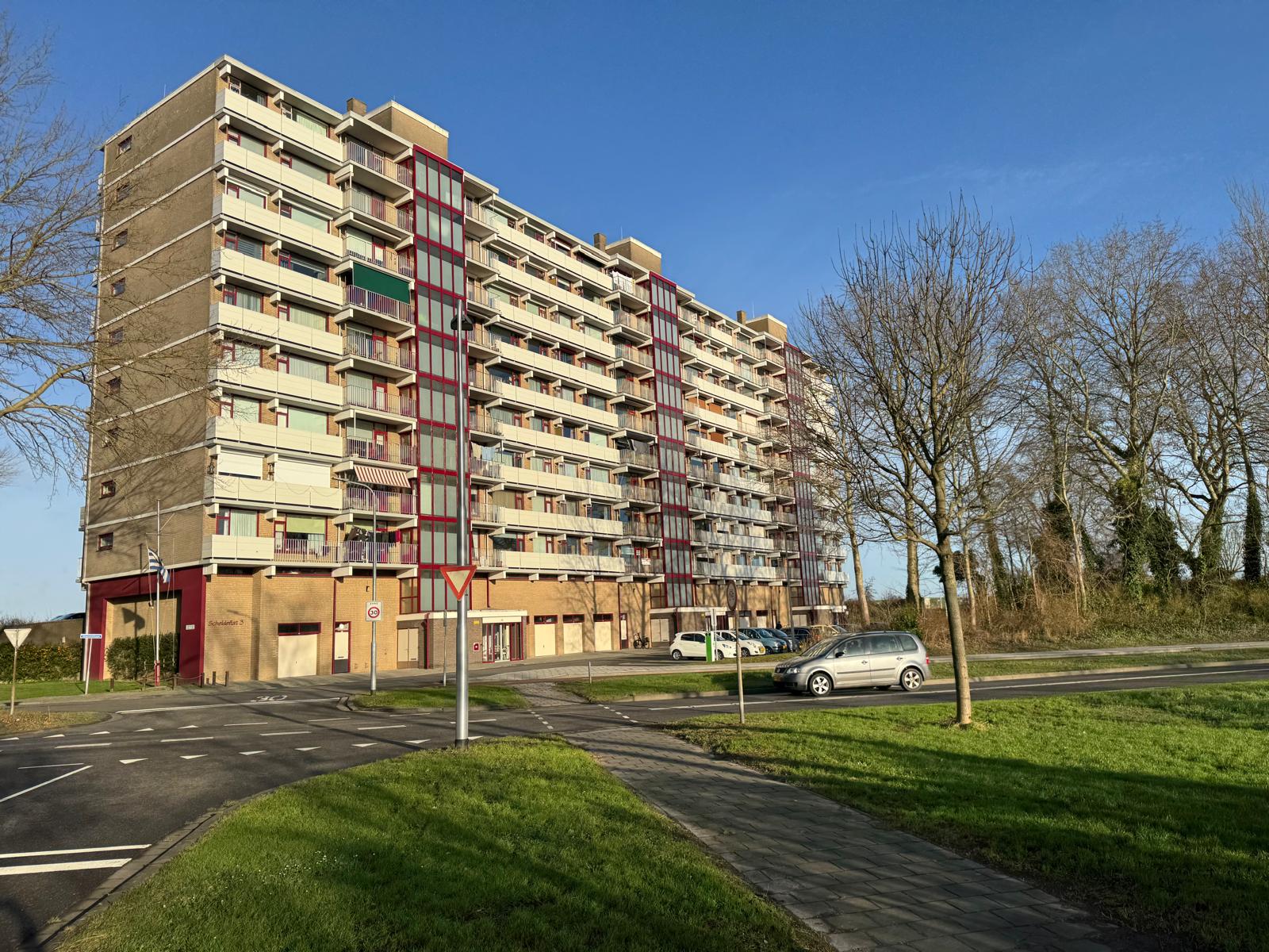 Foto 12 van Churchilllaan 1028