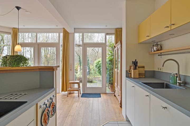 Photo 19 of K. Lantermansplein 7