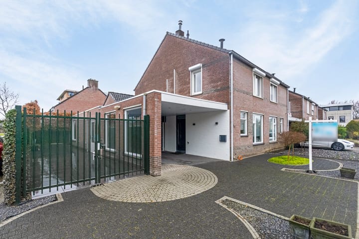 Foto 31 van Praaglaan 111