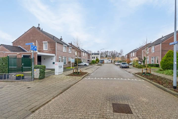 Foto 33 van Praaglaan 111