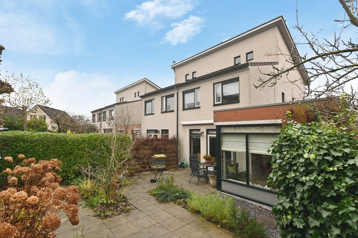 Foto 43 van Astersingel 128