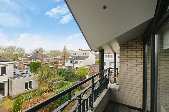 Bekijk foto 37 van Astersingel 128