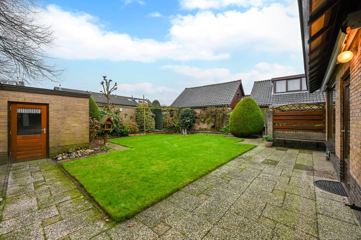 Foto 36 van Postweg 24