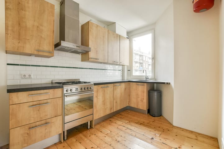 Foto 8 van Vespuccistraat 134-1