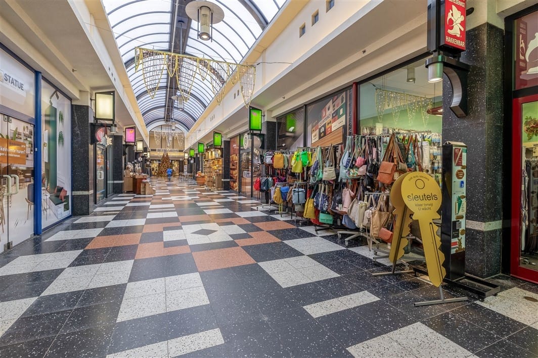 Foto 34 van Museumplein 28-08