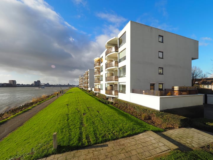 Foto 3 van Pontonniersweg 398