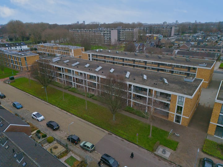 Foto 32 van Meerkoetstraat 65