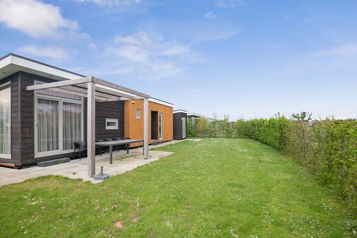 Photo 3 of Landingsweg