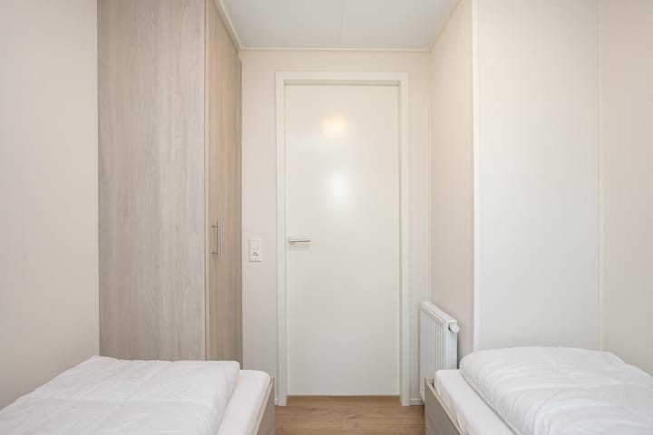 Photo 18 of Landingsweg