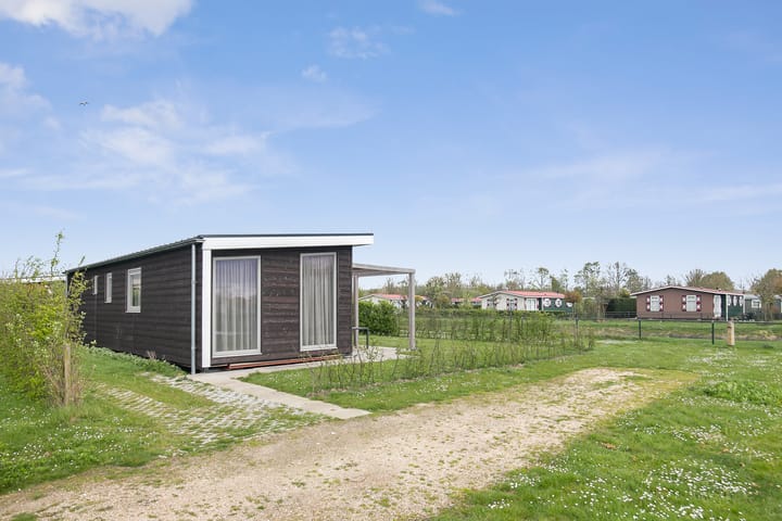 Photo 22 of Landingsweg