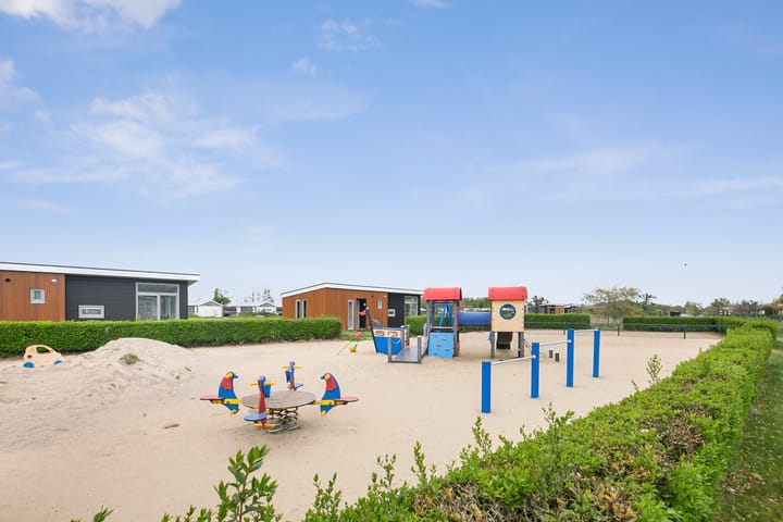 Photo 28 of Landingsweg