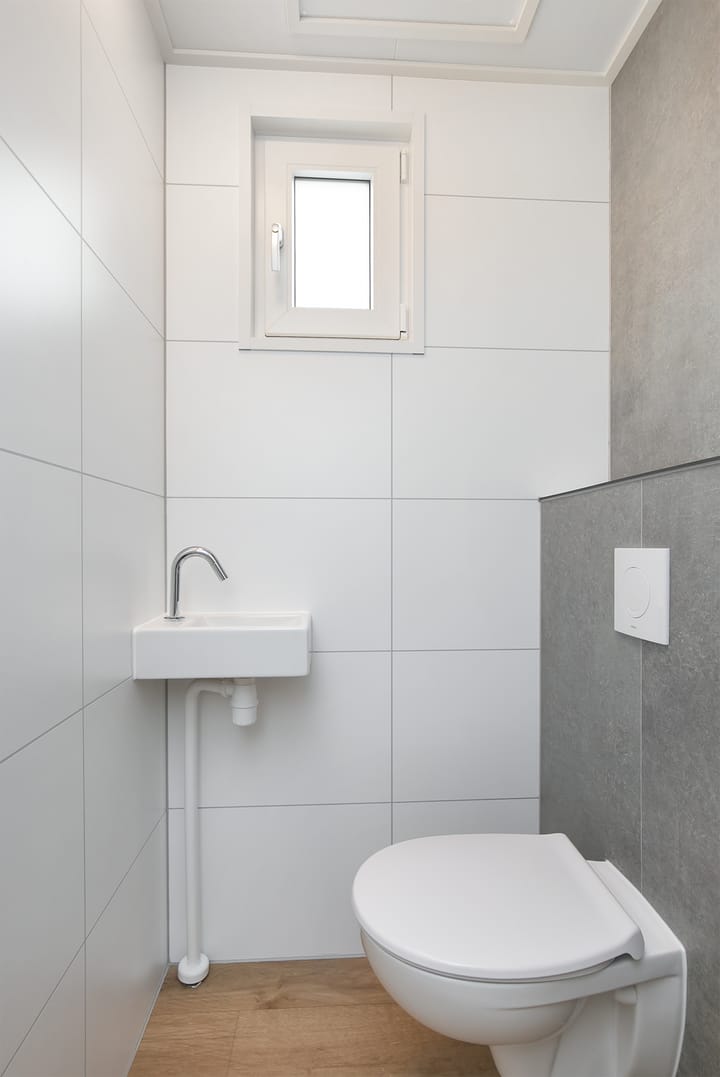 Photo 33 of Landingsweg