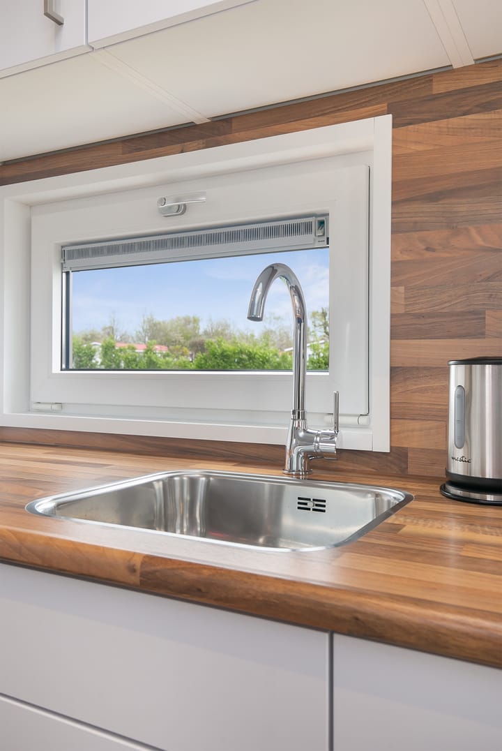 Photo 37 of Landingsweg