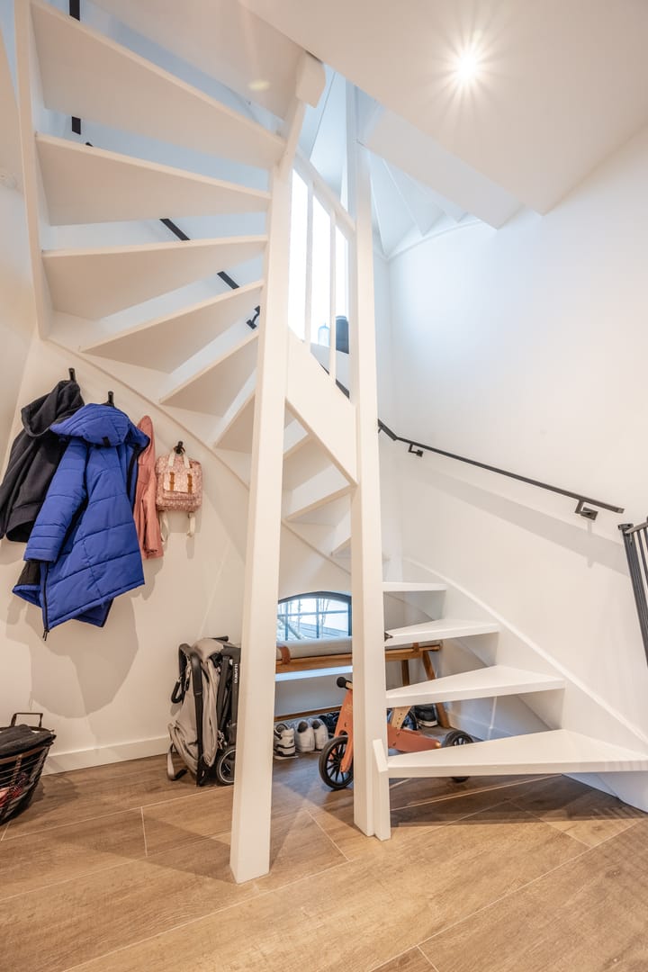 Foto 11 van Bilderdijklaan 25