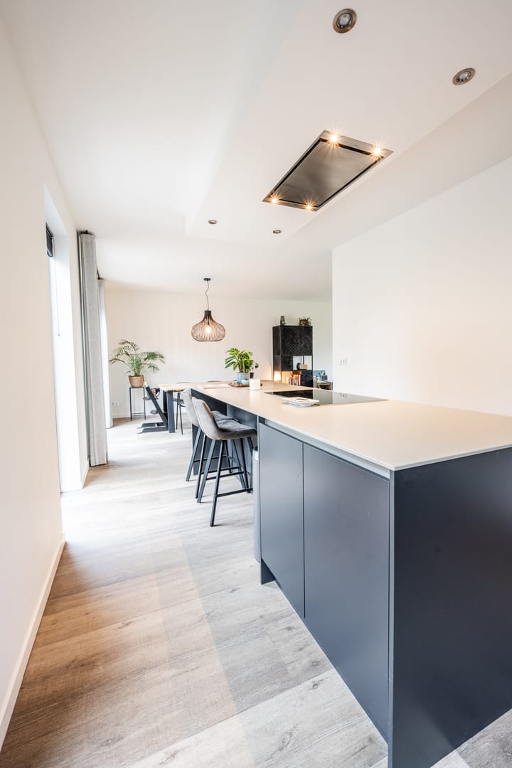 Foto 18 van Bilderdijklaan 25