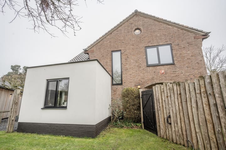 Foto 24 van Bilderdijklaan 25