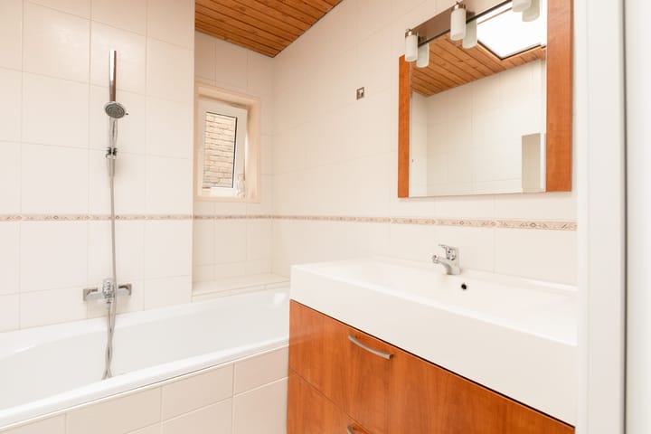 Foto 25 van Bloemstraat 32