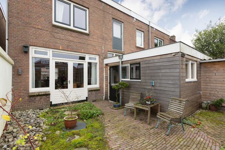 Foto 37 van Bloemstraat 32