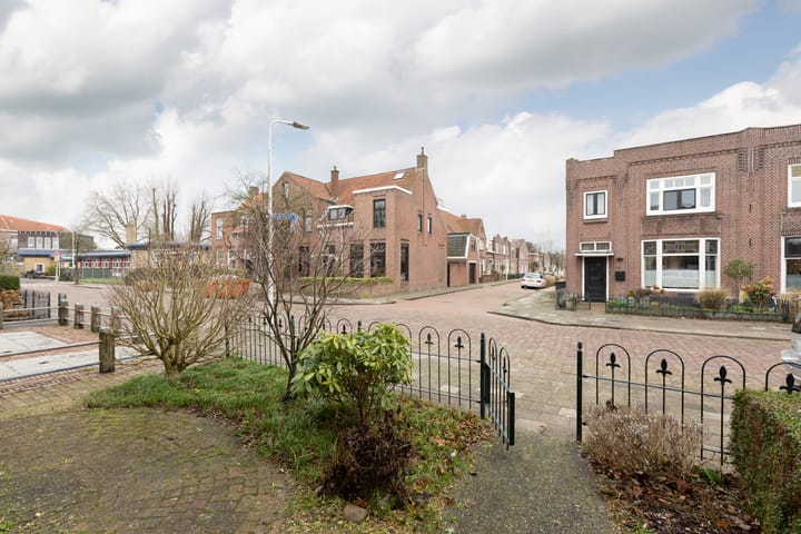 Foto 44 van Bloemstraat 32